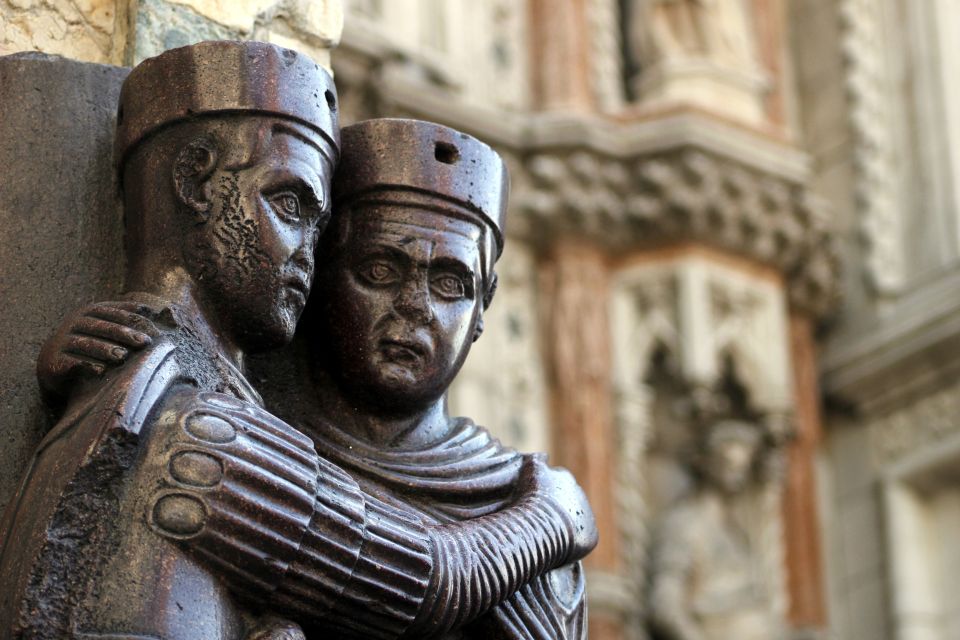 Venice: 1-Hour The Doge's Palace Tour - Skip the ticket line: what you gain (and what you still should expect)