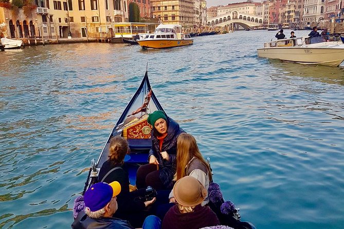 Venice: 30 min private Gondola Ride with Guide - Where you board near St. Mark’s (and how to avoid stress)