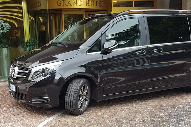 Venice Airport VCE to Venice Hotels Transportation - The Sedan-to-Water-Taxi Combo That Feels Like a Shortcut