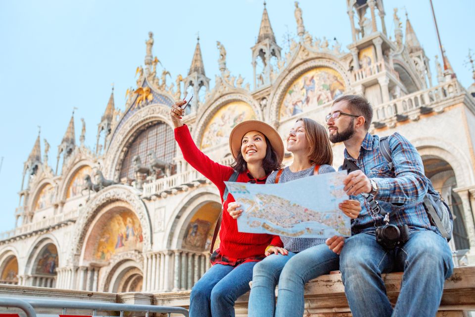 Venice: Basilica and Doge's Palace Tour with Gondola Ride - A Real Break in Piazza San Marco: Lunch, Correr Museum, or Just Wandering