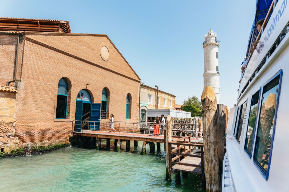 Venice: Burano, Torcello & Murano Boat Tour w/Glassblowing - Burano’s Colorful Canals: What Free Time Looks Like