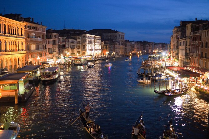 Venice by Night: Highlights & Hidden Gems Tour - The Scuola Grande / hospital façade: Scuola-like sculpture and a living building