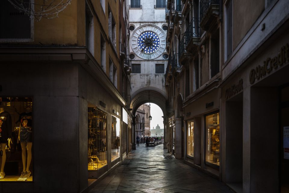 Venice: City Center Historical Guided Walking Tour - Weather, High Tides, and Why Venice Sometimes Needs a Plan B