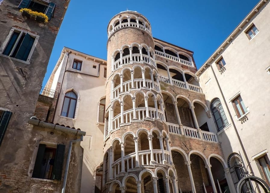 Venice: City Highlights and Hidden Gems Walking Tour - Why San Marco is easier with a guide than without one