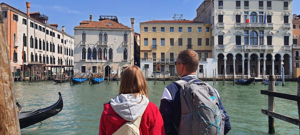 Venice: City Wonders Group Walking Tour with a Local Expert - How a 2-Hour Venice Walk Gives You Bearings Fast