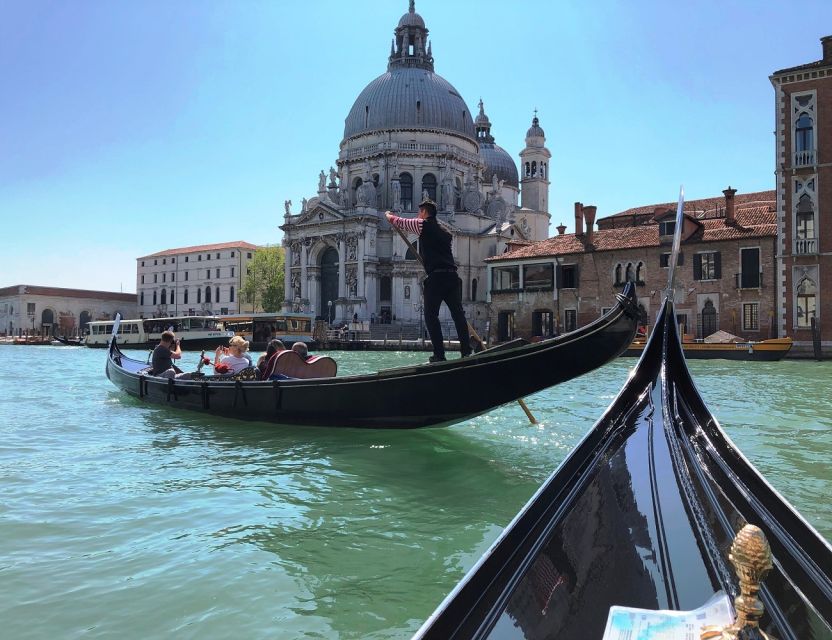 Venice Combo: Gondola, St. Mark’s Basilica Pala d'Oro option - The Gondola Ride: 30 Minutes on Shared Waterways