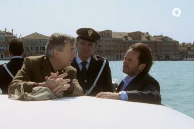 Venice Commissario Brunetti and Donna Leon: Walk His Beat - Meeting at Campo dei Gesuiti and finishing near the Questura green doors