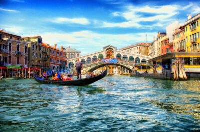 Venice: Day Excursion from Bergamo - Bergamo to Venice: the coach start that sets the tone