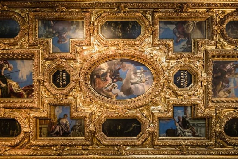 Venice: Doge Palace Guided Tour & Secret Itineraries Option - Key moments that make this tour worth your time