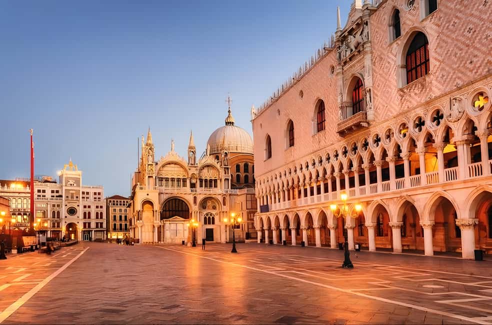 Venice Doge's Palace and St Mark's Basilica Guided Tour - Entering Venice’s Power Center: Piazza San Marco to Doge’s Palace