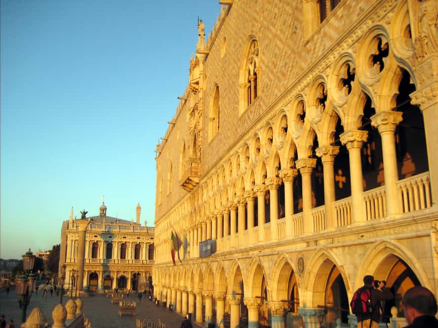 Venice Doge's Palace and St Mark's Basilica Guided Tour - Doge’s Palace: where art meets the rules of the Republic