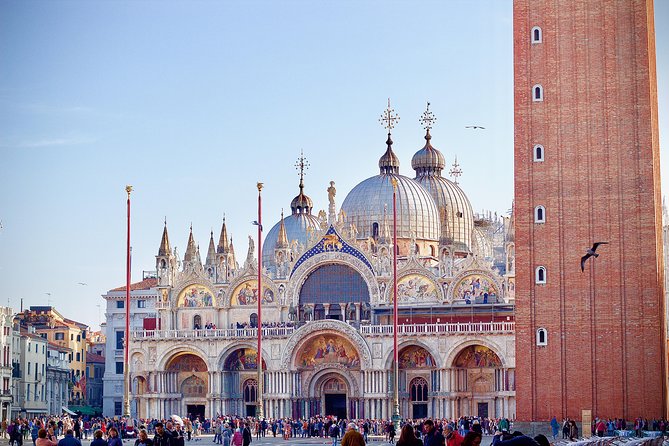 Venice Doge's Palace and St Mark's Basilica Guided Tour - Headsets, group pace, and the stuff that can make or break it