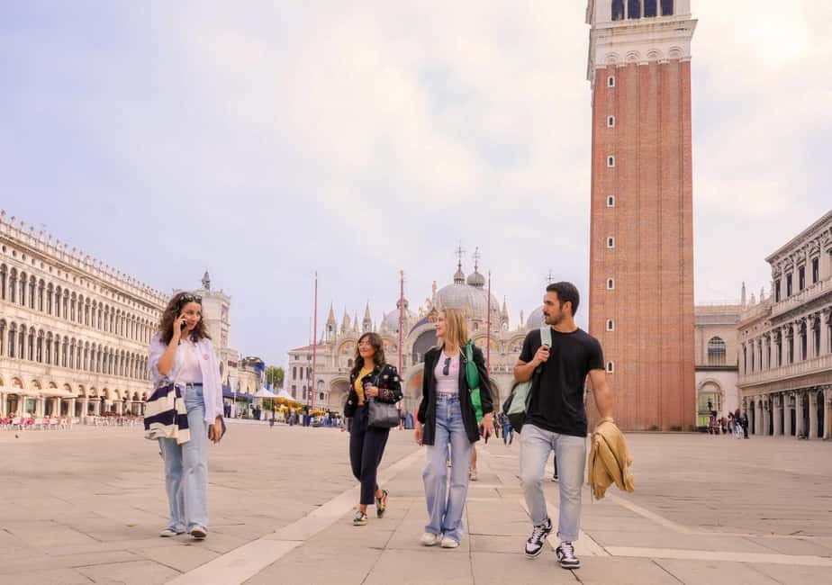 Venice: Doge's Palace and St Mark's Tour with Gondola Ride - What the pace feels like on foot (and what to bring)