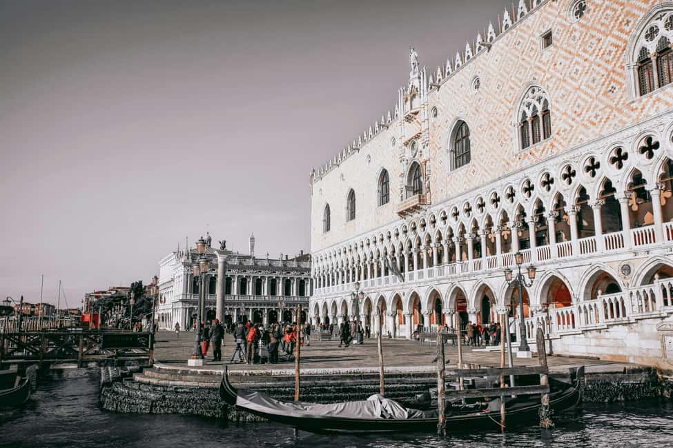 Venice: Doge's Palace, Bridge of Sighs, Prisons, Correr & Audioguides - What this ticket covers around St Mark’s Square
