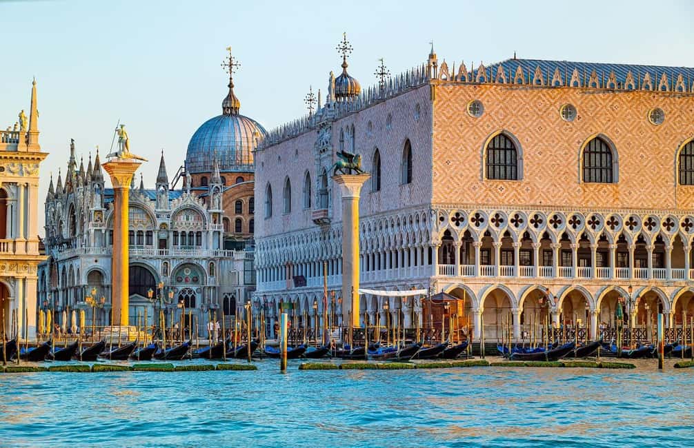 Venice: Doge's Palace Guided Tour with Optional Gondola Ride - Practical Tips: How to Make This Tour Feel Effortless