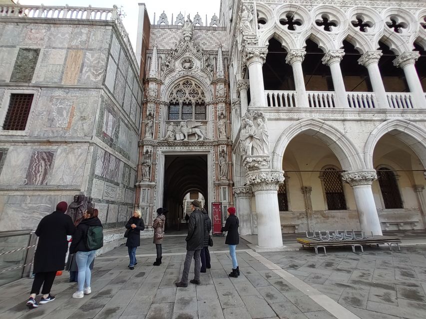 Venice: Doge's Palace Guided Tour with Optional Gondola Ride - St. Mark’s Square Landmarks: Why the Tour Anchors the Big Picture