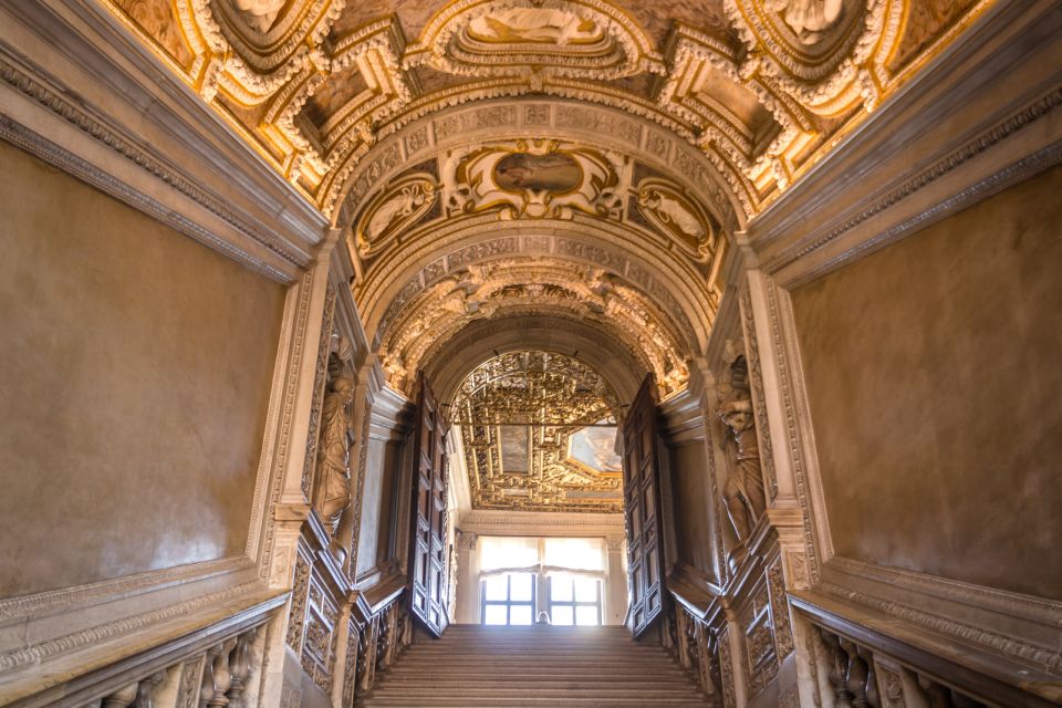 Venice: Doge's Palace Skip-the-Line Ticket with Guidebook - Key highlights to look for