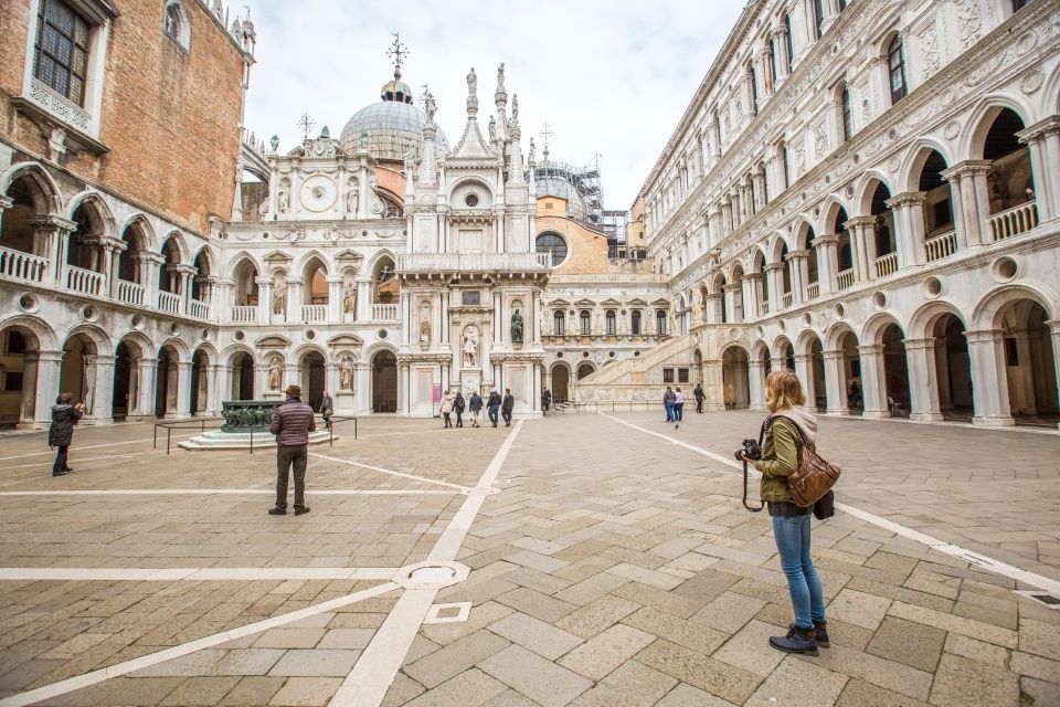 Venice: Doge's Palace Skip-the-Line Tour with Prisons - Bridge of Sighs: the moment history turns physical