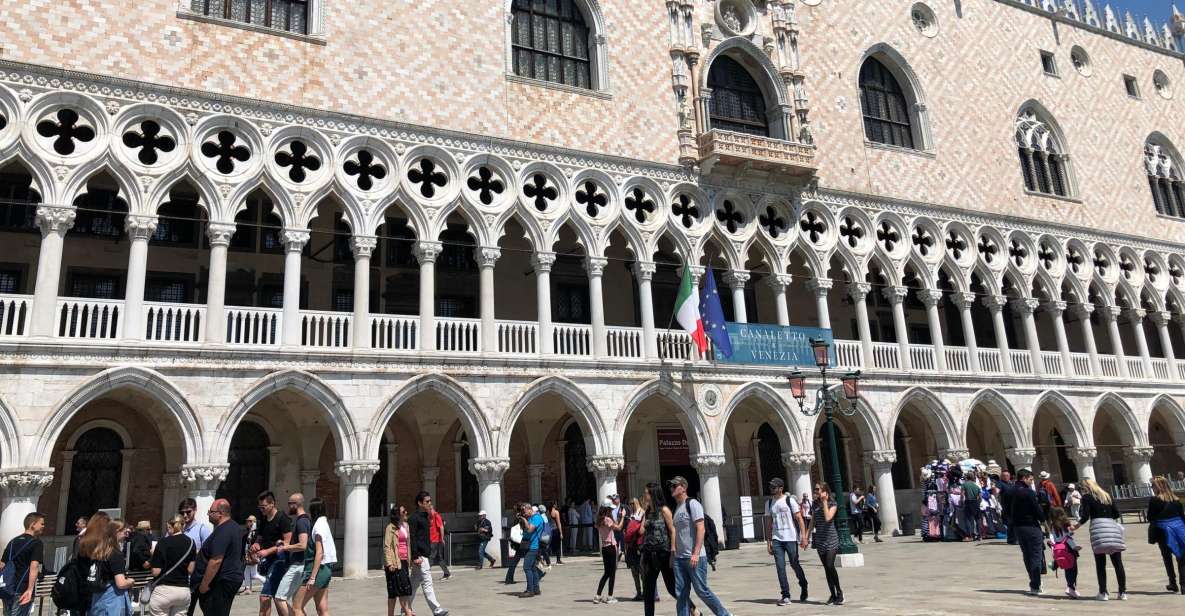 Venice: Doge's Palace & St. Mark's Basilica Tour - The Bridge of Sighs and the prisons: where Venice turns darker