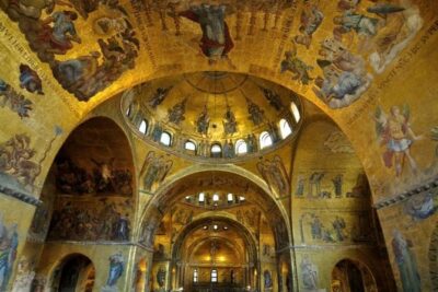 Venice Doge's Palace & St. Mark's Semi-Private Tour, Max 6 People - St. Mark’s Basilica: The Golden Interiors and the ID Test