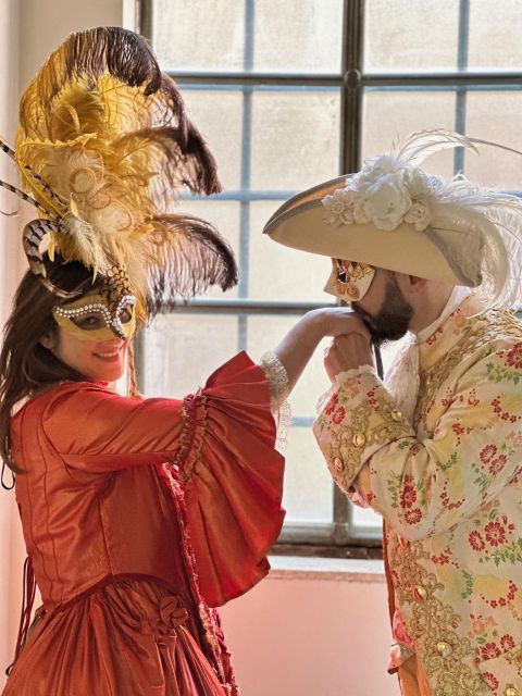Venice: Dress-Up Experience - Best Time to Book: Heat, Rain, and How to Fit It Into Venice