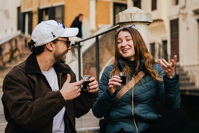 Venice Evening Food Tour: Bites, Drinks & Sit-Down Dinner - Stop 4 at Antico Gatoleto: choosing your sit-down Venetian dinner