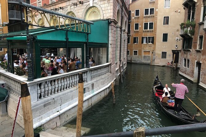 Venice Food Tour with 6+ Tastings with Cicchetti, Spritz & More - Guides Matter: Why This Tour Feels Personal