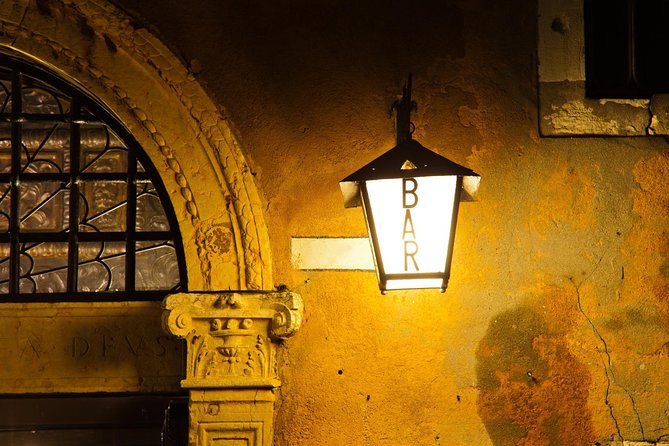 Venice Ghost Stories, Legends and Anecdotes Tour - Scala Contarini del Bovolo: Spiral Stone and a Legend of Snails
