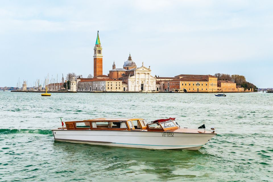 Venice: Grand Canal Boat Tour - Rialto and Della Costituzione: The Best Two-Bridge Contrast