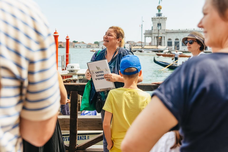 Venice: Grand Canal Gondola Ride with App Commentary - Why This Shared Grand Canal Gondola Ride Feels Worth It