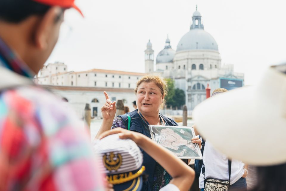 Venice: Grand Canal Gondola Ride with App Commentary - Route Highlights: From La Fenice to San Giorgio in One Flow