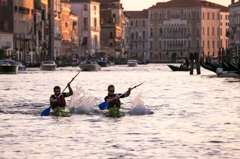 Venice: Guided Canal Kayak Tour at Day, Night, or Sunset - The Guide Makes or Breaks It: Coaching, Safety, and Real Confidence