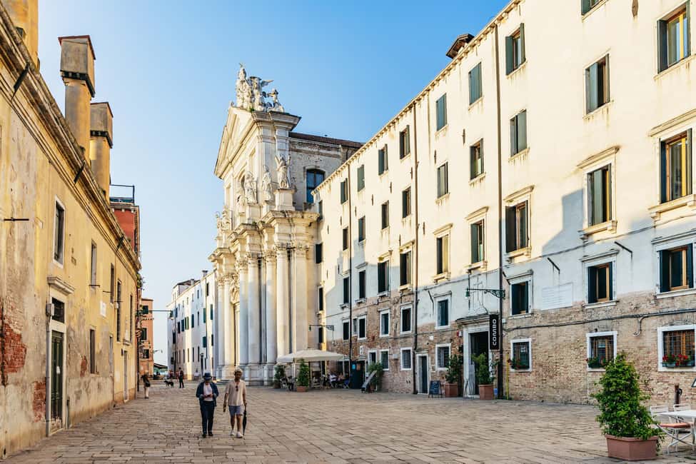 Venice: Highlights and Hidden Gems Night Walking Tour - Price and What You’re Really Paying For