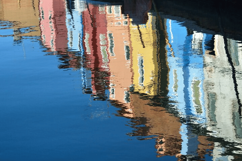 Venice Islands: Murano Glass & Burano Colors Guided Visit - Who should book this Murano and Burano guided visit?