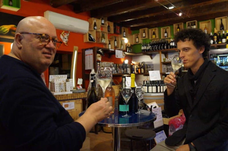 Venice: Italian Prosecco or Red Wine Tasting Expereince - Who should book this tasting, and who might not enjoy it