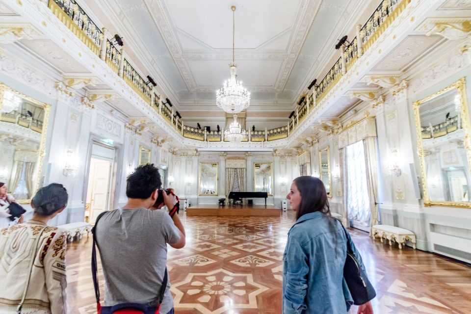 Venice: La Fenice Opera House Entry Ticket with Audio Guide - Scheduling Gotchas: Access Fee Dates and Confirming Open Hours
