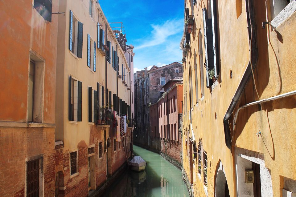 Venice: Morning Walking Tour - Scuola Grande di San Marco: the Captains of Fortune story