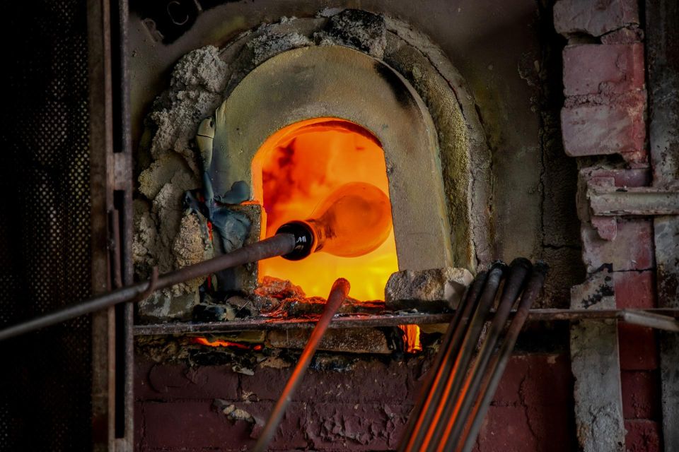Venice: Murano and Burano Boat Tour with Glass Factory Visit - Key highlights that make this tour worth your time