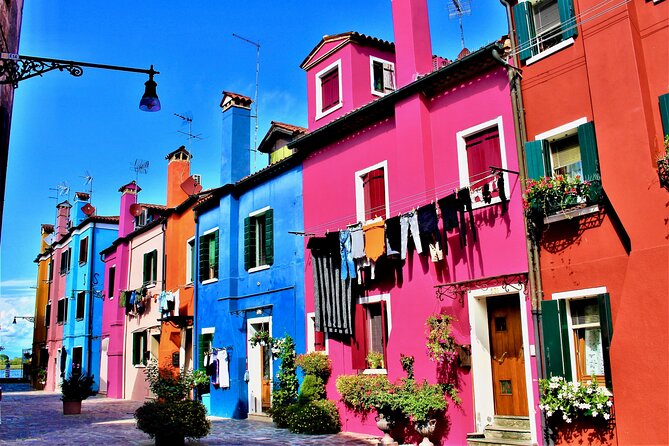 Venice: Murano & Burano Islands Tour with Optional Torcello Stop - Burano Color Houses and Lace Traditions