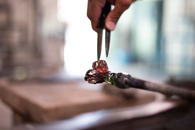 Venice Murano Island Glass Factory Tour with Glass Blowing Demonstration - Shopping Reality Check: Murano Prices and Sales Pressure
