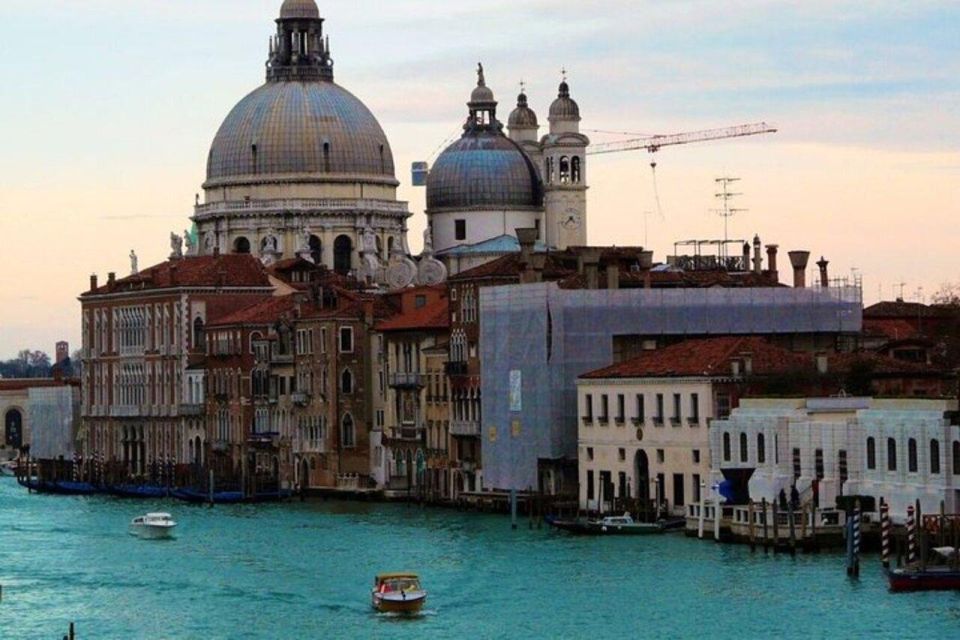 Venice: Must-See Attractions Walking Tour - Starting at Campo San Luca: Why the meeting point matters