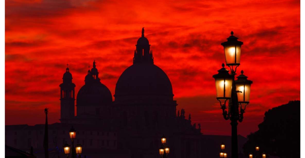 Venice: Mysterious Tales of Ghosts and Murders - Key things you will notice fast