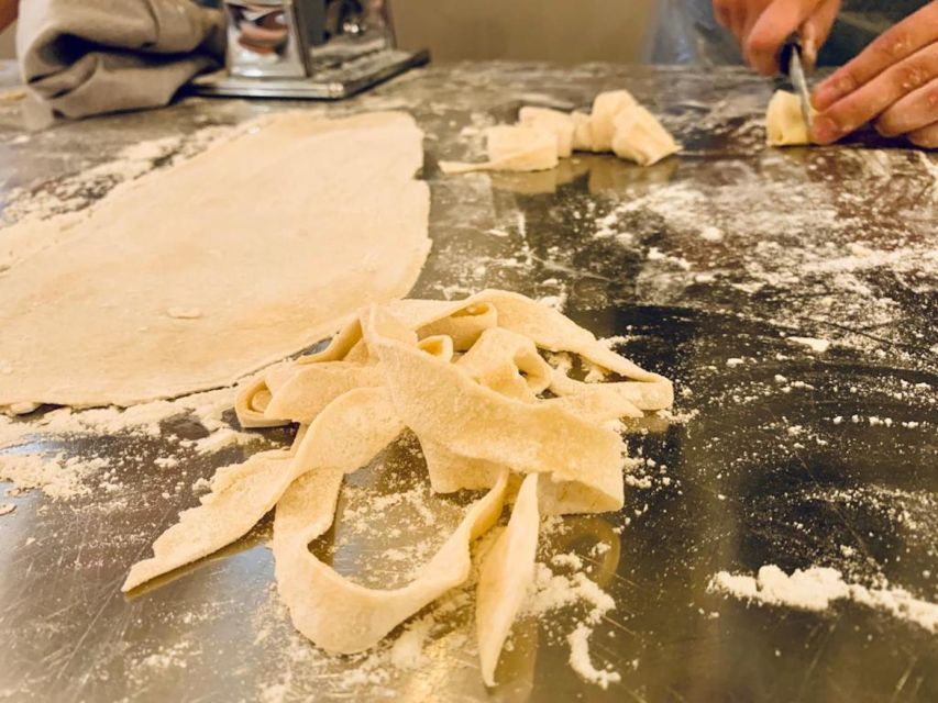 Venice: Pasta and Tiramisu Cooking Class with Wine - The Dining Part: Free-Flowing Wine, Limoncello, and Coffee