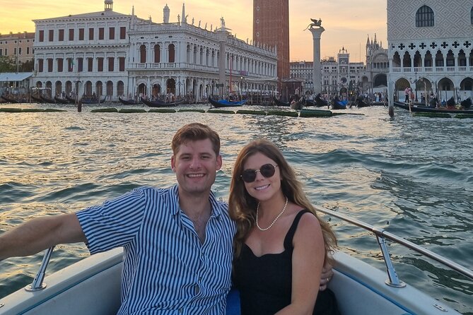 Venice : Private Boat Tour of the Venice Lagoon - The Dorsoduro-to-Giudecca Canal: A Famous Connection, Not a Tourist Shortcut