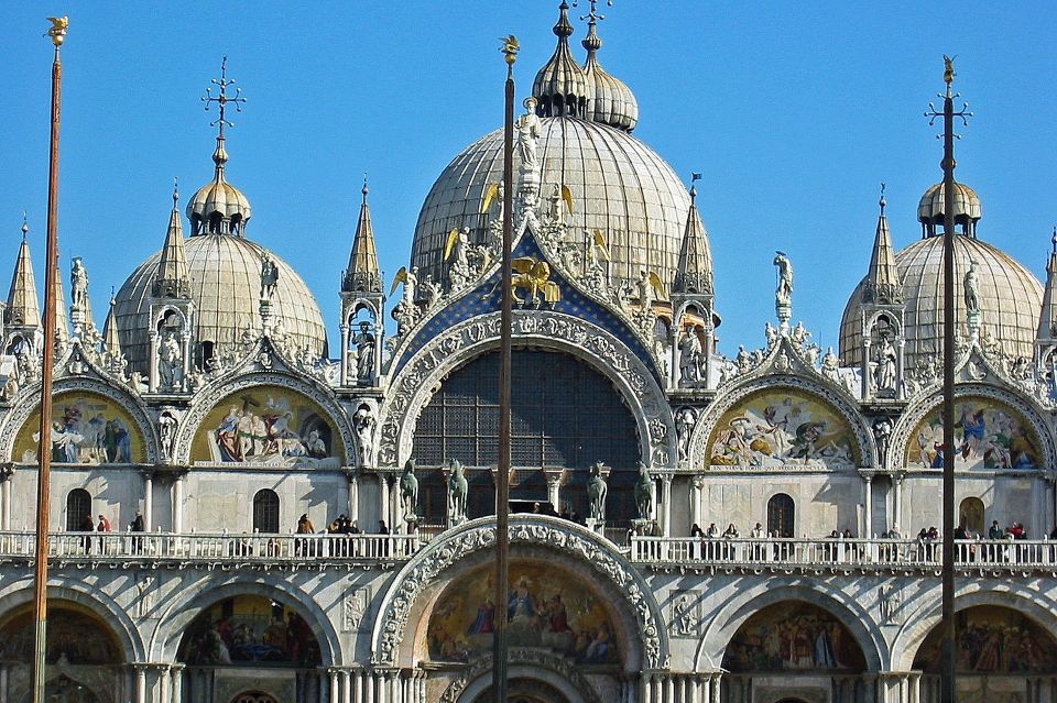 Venice: Religion Walking Tour with Doge’s Palace Tickets - Bridge of Sighs and the Prison Connection (Yes, Casanova)