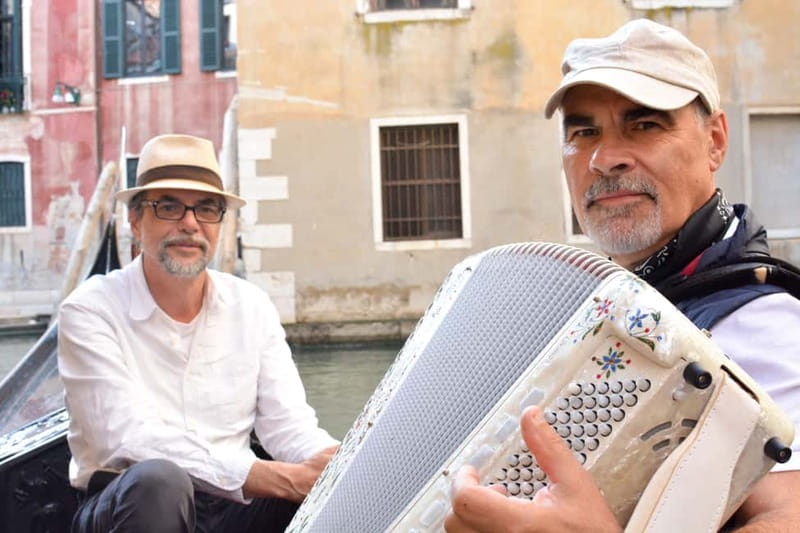 Venice: Romantic Shared Gondola Serenade on the Grand Canal - Key things to know before you go