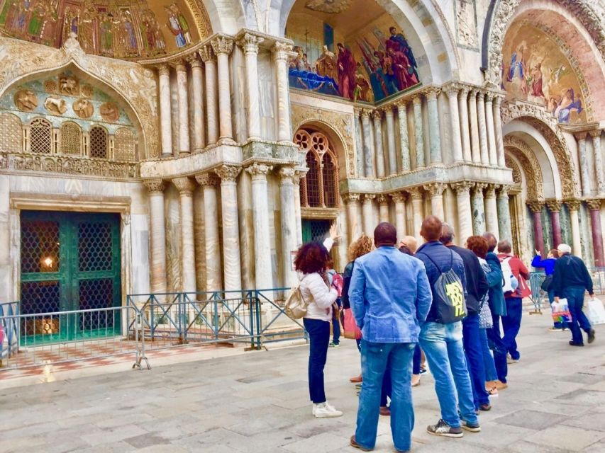 Venice: Saint Mark's Basilica Guided Tour - Entering St. Mark’s: Skip the Line, Then Follow the Guide’s Rhythm