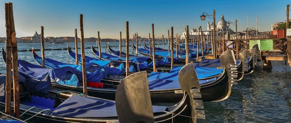 Venice: Shared Gondola Tour - Meeting at the TURIVE Kiosk Near St Mark’s Square