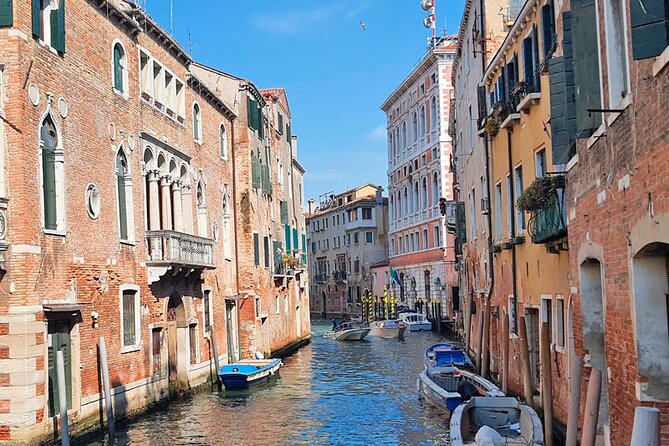 Venice Sightseeing Small Group Walking Tour with a Local Guide - Who this tour fits best (and who should choose differently)