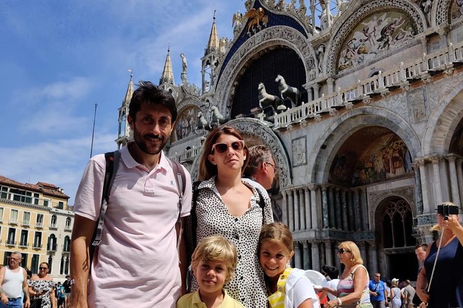 Venice Sightseeing Walking Tour for Kids and Families - A Kids’ Venice Game Plan: Treasure Hunts That Keep Them Engaged